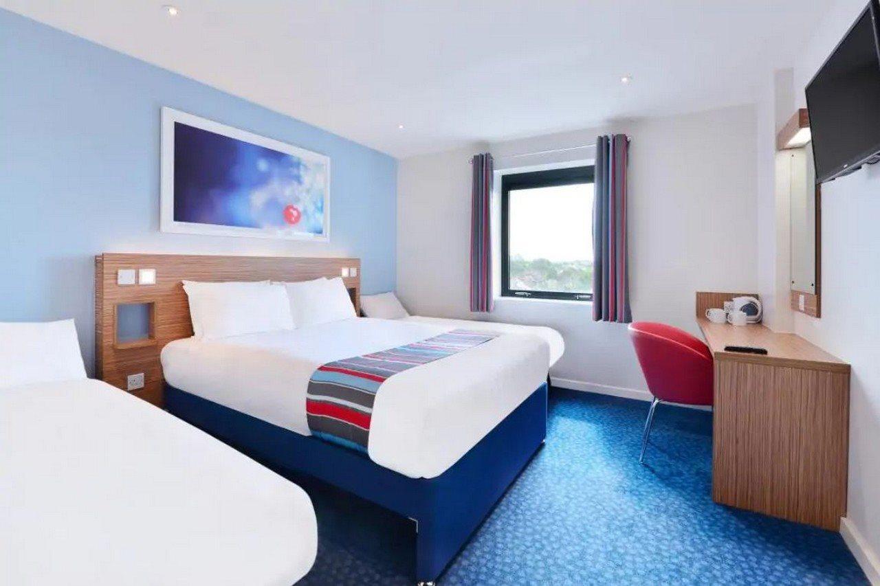 Travelodge London Park Royal Exteriér fotografie